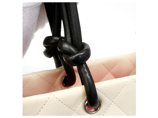 Chanel Cambon Shopper aus Lammleder Schwarz Weiß - Ansicht 7