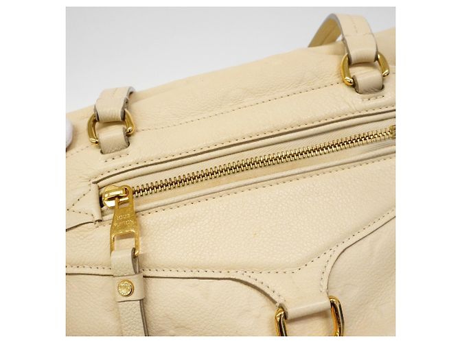 Borsa Louis Vuitton Monogram Empreinte Lumineuse PM Bianco - vista 12