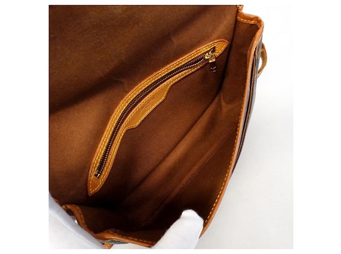 Borsa a spalla Louis Vuitton Monogram Gibeciere PM Marrone - vista 4