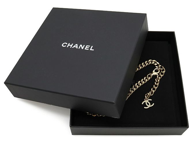 Colar de corrente curva com o logotipo Coco da Chanel Dourado Cru - vista 8