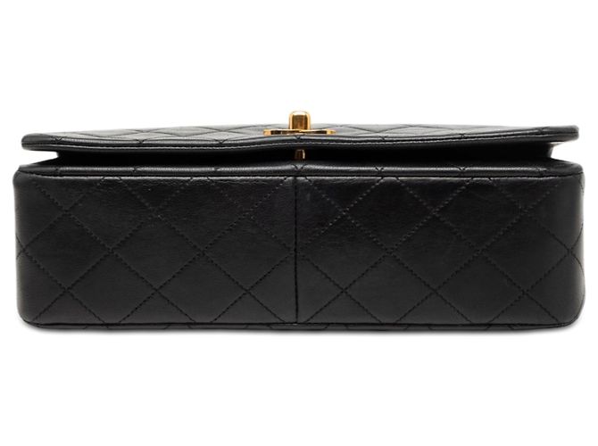 Chanel Black Medium Quilted Lambskin Full Flap Nero - vista 3