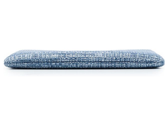 Chanel Blue Medium Tweed Deauville O Case Clutch - vista 3