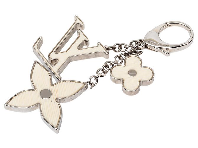 Portachiavi Louis Vuitton Fleur de Epi argentato Argento - vista 2