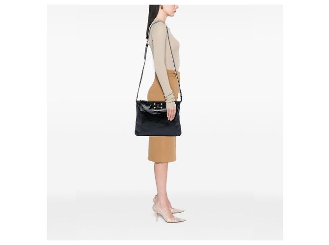 Fendi Black Crinkled Patent Crossbody Nero - vista 6