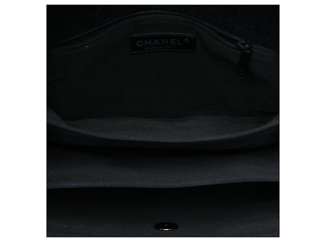 Chanel Blue CC Tweed Trapuntato a Fisarmonica Blu scuro - vista 4