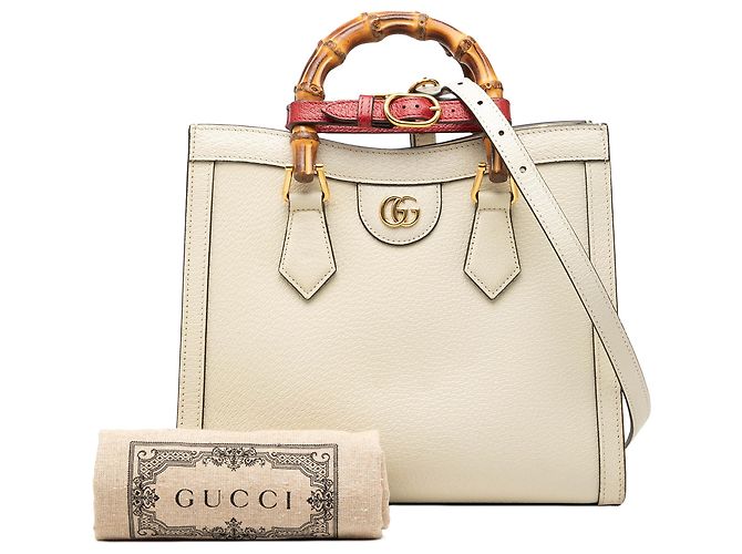 Gucci Diana Satchel aus weißem Kalbsleder und Bambus, Größe Medium - Ansicht 8