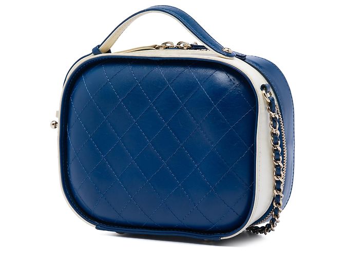 Vanity Beauty Case Chanel White Small CC Crumpled Calfskin Bianco Crudo - vista 2