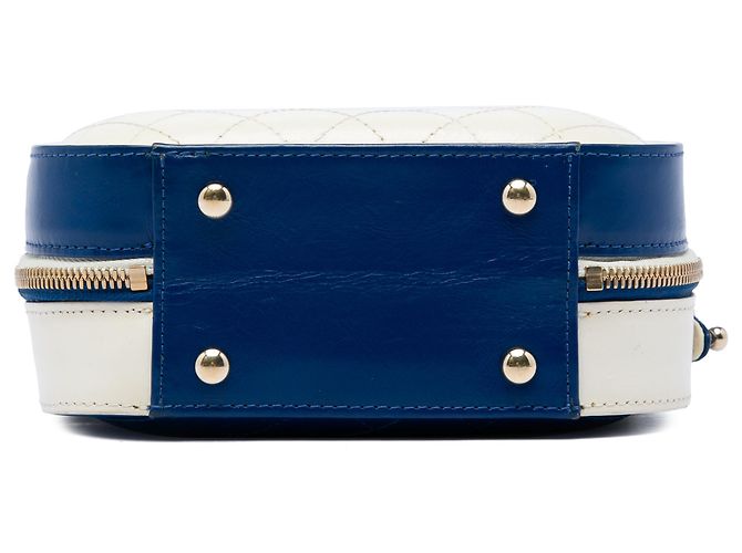 Vanity Beauty Case Chanel White Small CC Crumpled Calfskin Bianco Crudo - vista 3