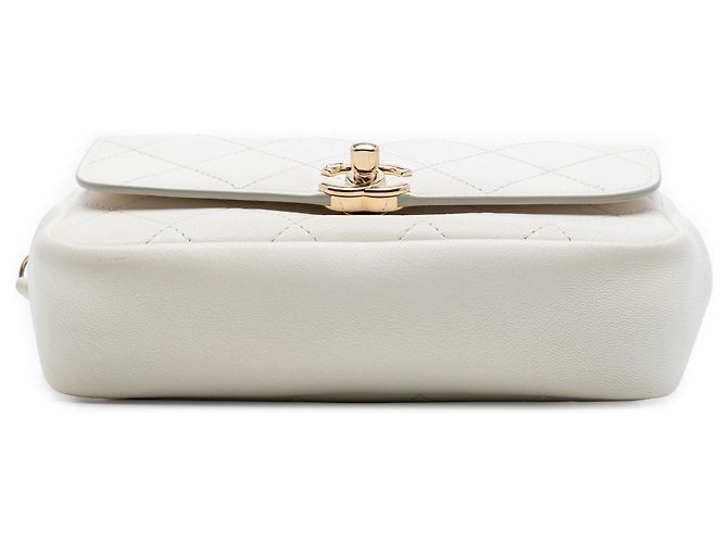 Borsa a tracolla casual Chanel White Quilted Goatskin Bianco Bianco sporco - vista 3