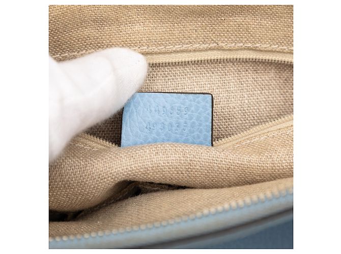 Borsa Gucci Blue Dollar in pelle di vitello con charm GG Blu chiaro - vista 6