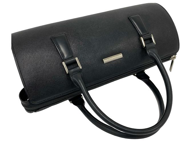 Burberry Handtasche aus schwarzem Leder - Ansicht 9