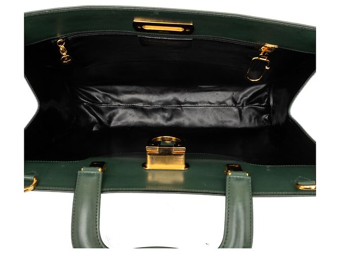 Salvatore Ferragamo Valigetta Gancini in scamosciato e pelle verde Ferragamo - vista 4