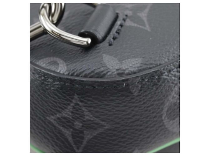 Borsa a tracolla Louis Vuitton Black Monogram Eclipse Avenue Slingbag PM Nero - vista 19