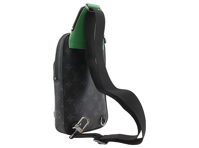 Borsa a tracolla Louis Vuitton Black Monogram Eclipse Avenue Slingbag PM Nero - vista 2