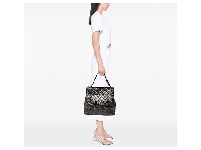 Tote Chanel Black Large Glazed Calfskin Quilted Chain Me Nero - vista 6