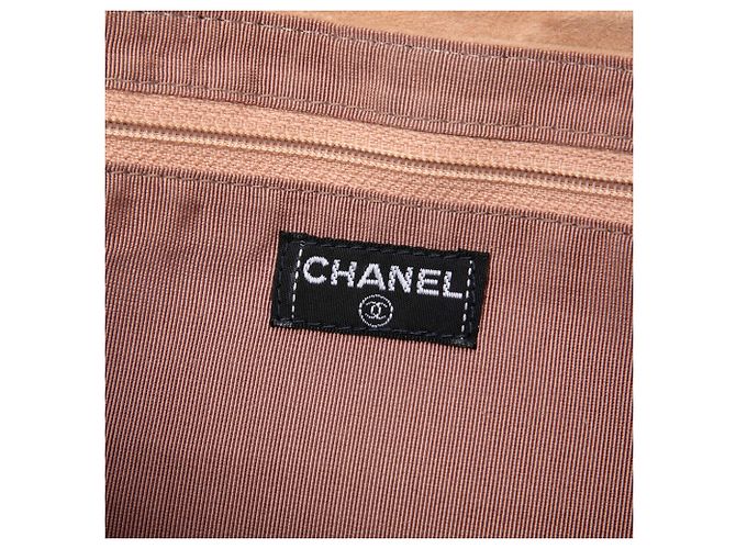 Chanel Beige Choco Bar Suede Mademoiselle Turnlock Flap - vista 5