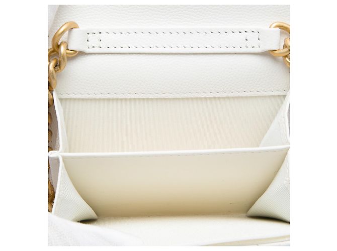 Chanel gesteppter Caviar-Kartenhalter mit Kette in Weiß - Ansicht 4