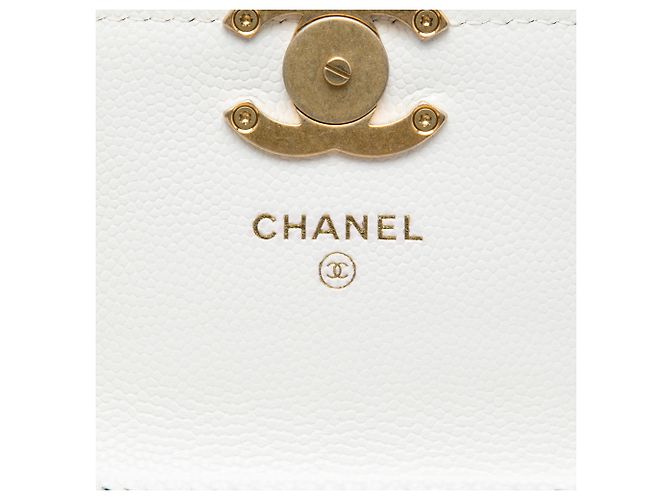 Chanel gesteppter Caviar-Kartenhalter mit Kette in Weiß - Ansicht 5
