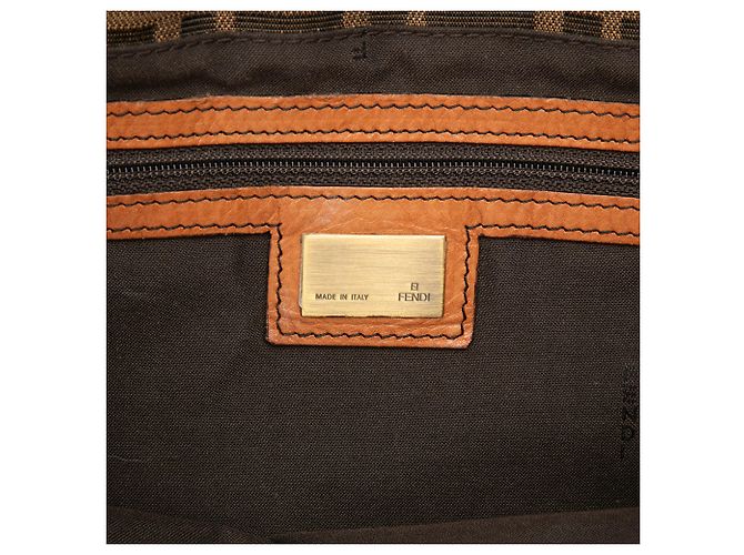 Fendi Tote aus braunem Zucca-Canvas - Ansicht 5
