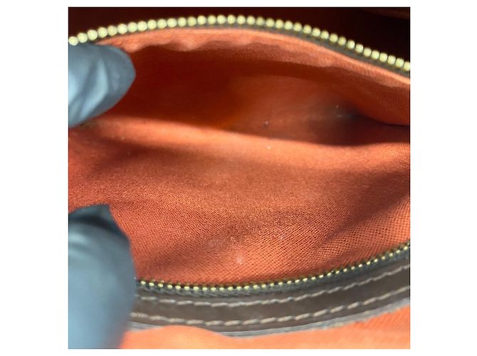 Borsa Cabas Piano Louis Vuitton Marrone - vista 13