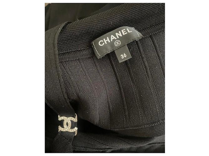 Chanel Schwarzes Viskose-Mix Camisole Kleid mit CC-Logo - Ansicht 9