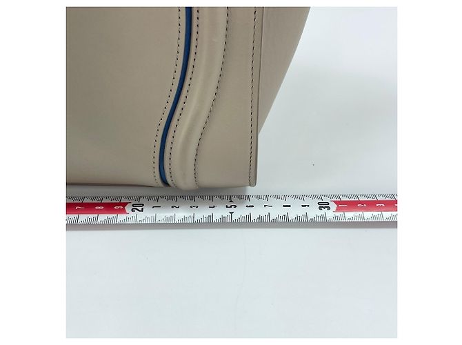 Céline Borsa Celine Luggage Micro Shopper in Beige - vista 4