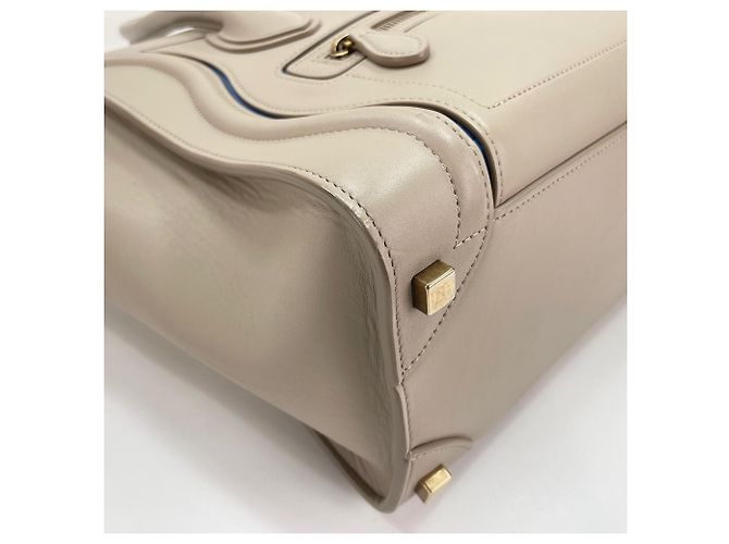Céline Borsa Celine Luggage Micro Shopper in Beige - vista 8
