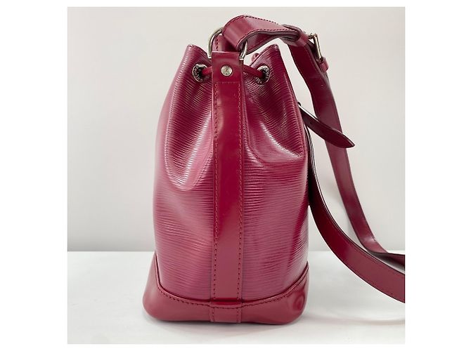 Borsa a Spalla Louis Vuitton Noe BB - Rosso - vista 5