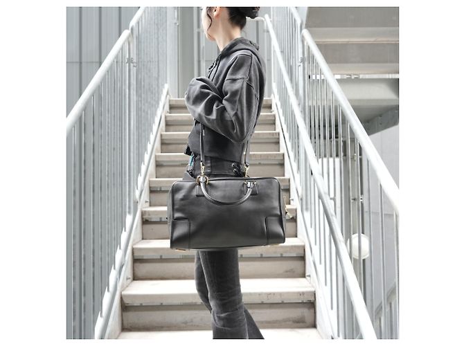 Borsa a mano 2-Way in pelle Loewe Amazona 36 Nero - vista 15