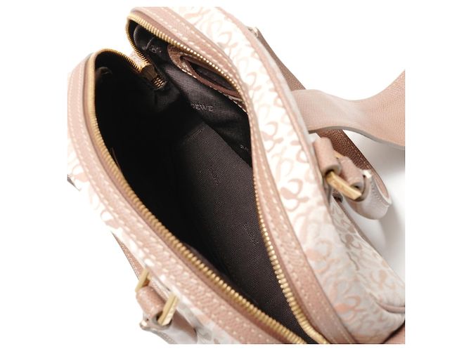 Bolso Bowling Loewe Anagram Mini Traveler Beige - vista 11