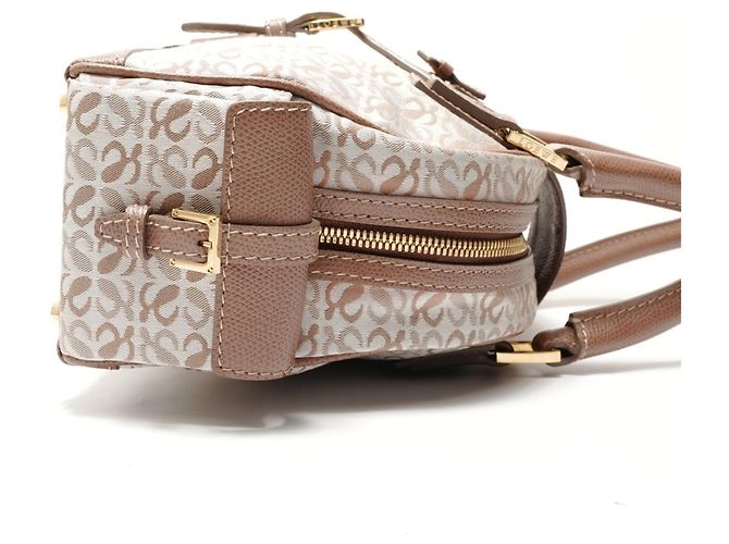 Bolso Bowling Loewe Anagram Mini Traveler Beige - vista 4