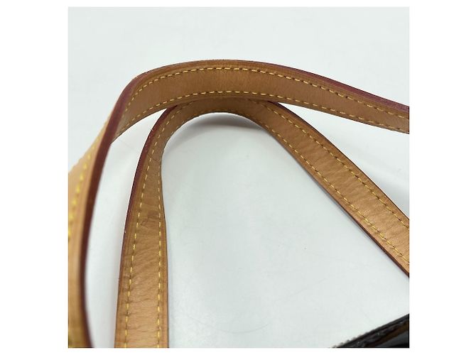 Borsa Louis Vuitton Bellevue PM Porpora - vista 11
