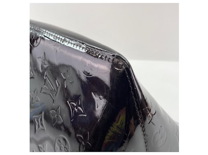 Borsa Louis Vuitton Bellevue PM Porpora - vista 9