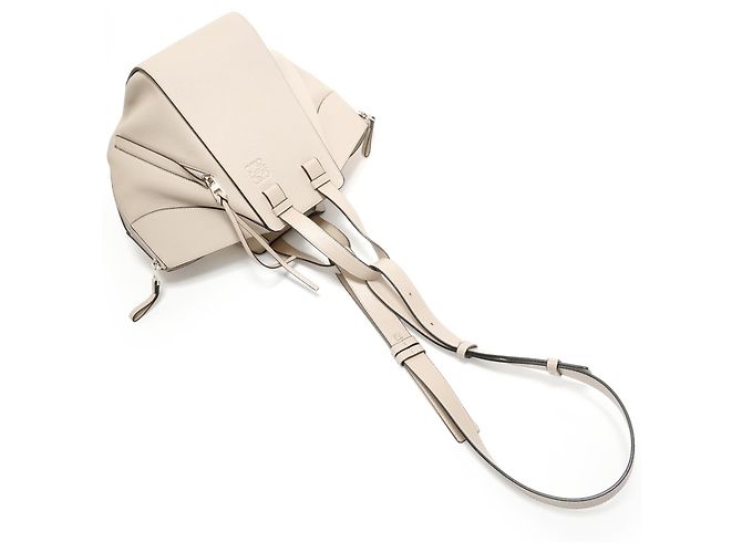 Loewe Hammock 2-Way Lederhandtasche Beige - Ansicht 8