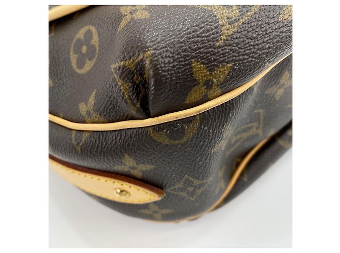 Borsa a Spalla Louis Vuitton Tulum PM Marrone - vista 8