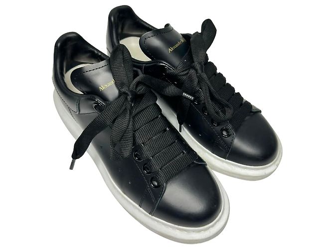 Sneakers Oversized Alexander McQueen in pelle di vitello nera Nero - vista 6