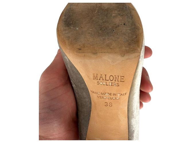 Autre Marque Malone Souliers Pointed Pumps aus silbernem Samt Metallisch - Ansicht 8