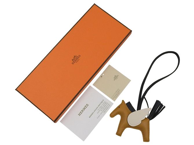 Charm Hermès Rodeo Pegasus PM Nero - vista 2