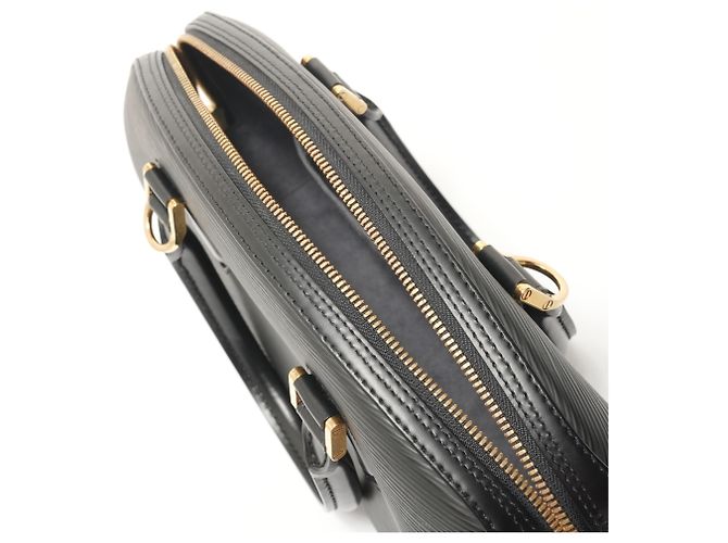 Borsa Louis Vuitton Epi Jasmine in nero - vista 11