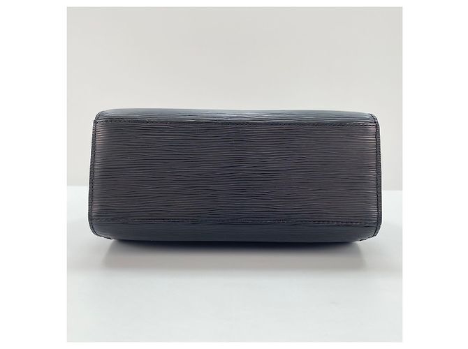 Bolso Louis Vuitton Pont Neuf Negro - vista 6
