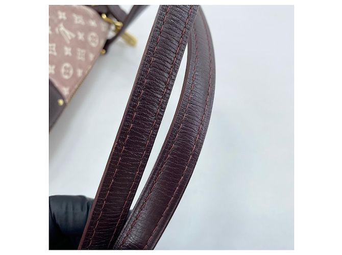 Borsa a Spalla Ballade PM Louis Vuitton Bordò - vista 11
