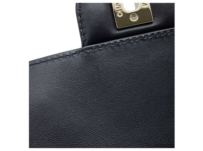 Borsa a tracolla Chanel Matelassé in agnello Nero - vista 12