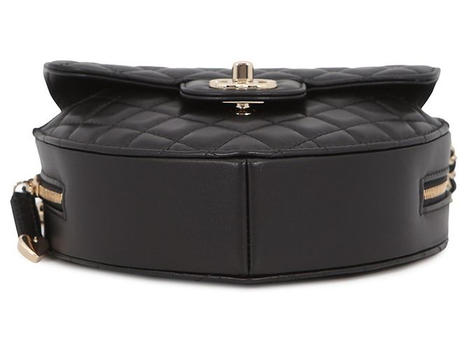 Borsa a tracolla Chanel Matelassé in agnello Nero - vista 3