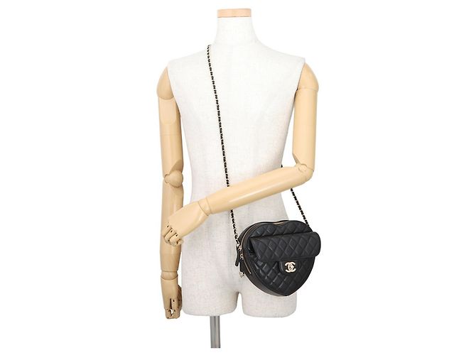 Borsa a tracolla Chanel Matelassé in agnello Nero - vista 4