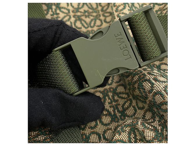 Borsa Loewe Postman Sling Anagram Canvas Verde Cachi - vista 9