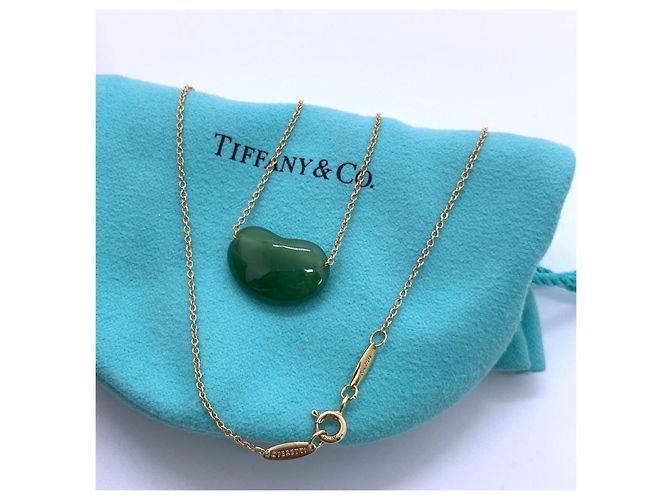 Elsa Peretti Collar Tiffany & Co. Jade Bean en oro amarillo de 18k Verde - vista 6