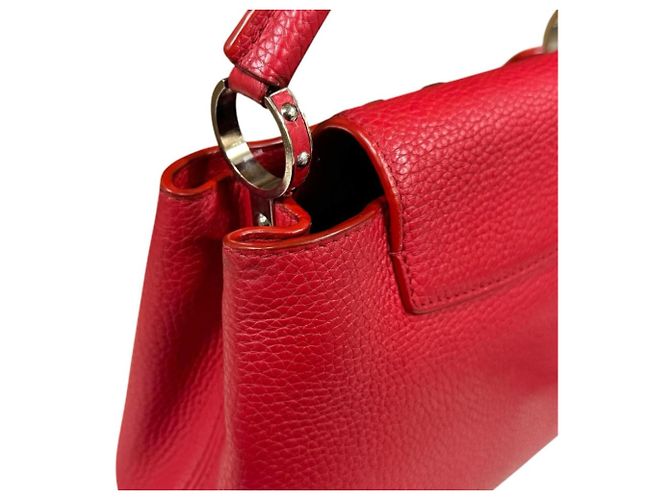Borsa a tracolla Louis Vuitton Capucines BB in pelle Taurillon Rosso - vista 14