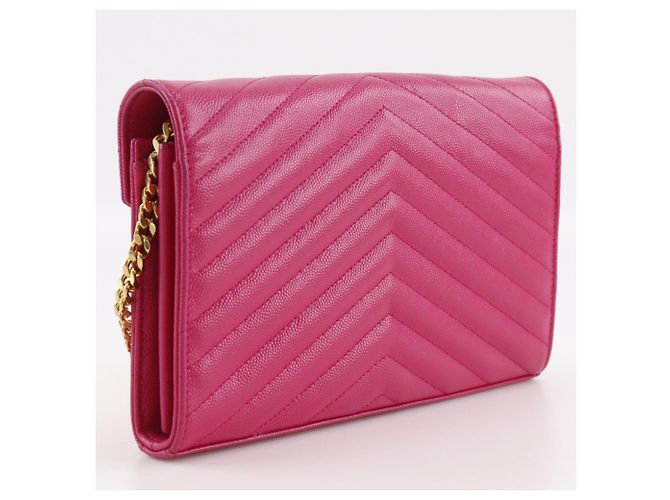 Bolsa de ombro Saint Laurent em couro acolchoado rosa com corrente - vista 3