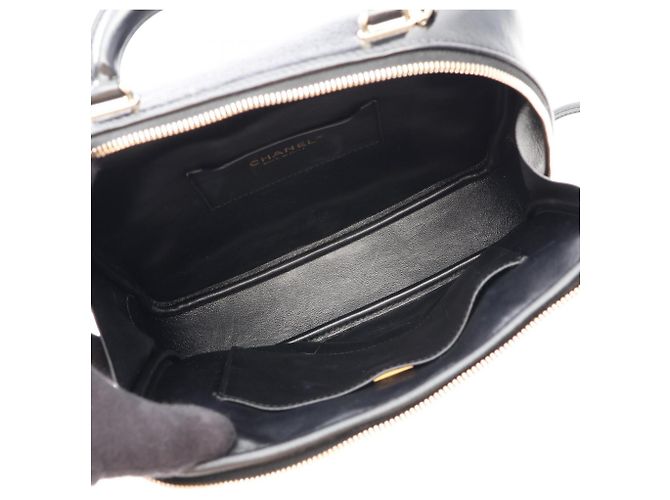 Timeless Borsa a tracolla Chanel Matelassé con manico superiore Nero - vista 3