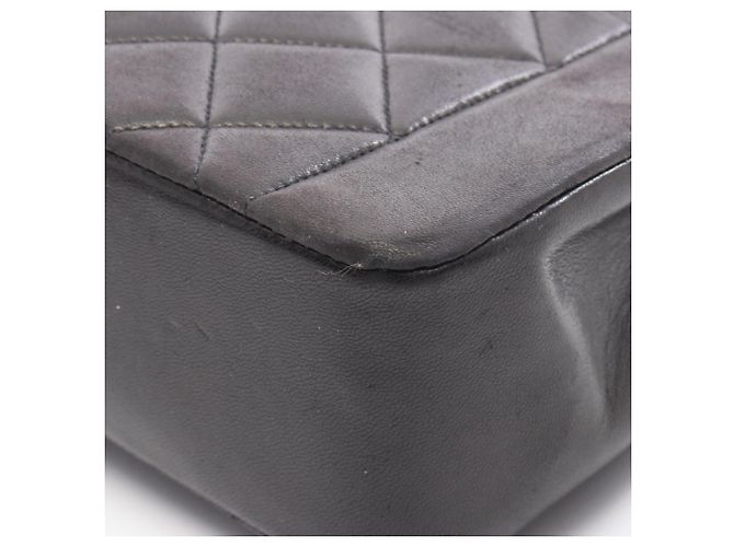Borsa a Spalla Chanel Matelassé Diana Flap Nero - vista 11